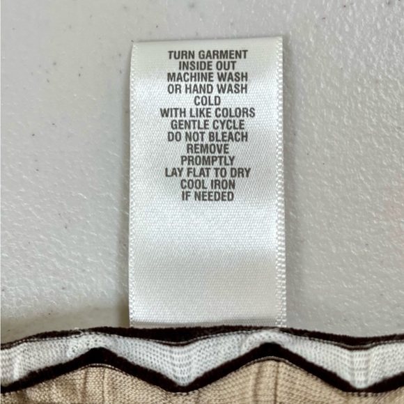 dressbarn Black and White Zigzag A-Line Skirt, XL,  NWT - Picture 9 of 10